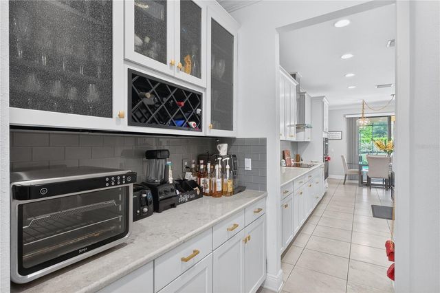 3905 AQUILLA DRIVE, Lakeland, FL 33810