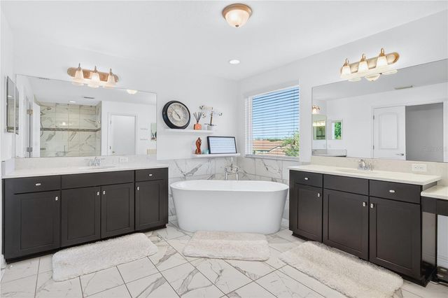 3905 AQUILLA DRIVE, Lakeland, FL 33810