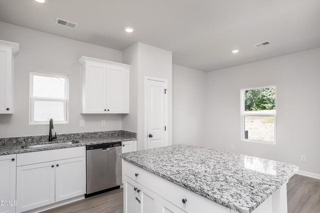 46 Foxton Place, Angier, NC 27501