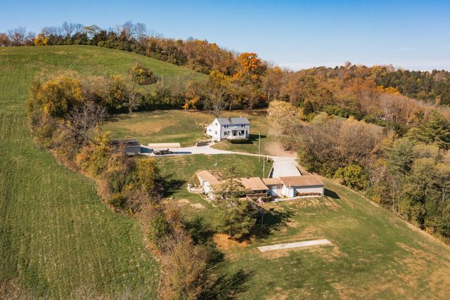 1923 Poplar Ridge Road, Melbourne, KY 41059