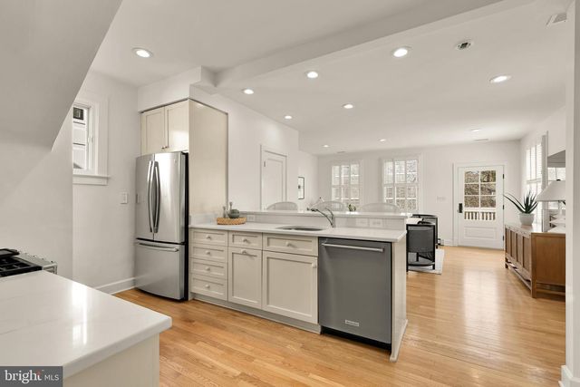 6815 DELAWARE ST, Chevy Chase, MD 20815