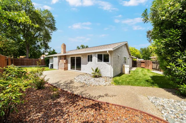 4064 Birchgrove Way, Sacramento, CA 95826
