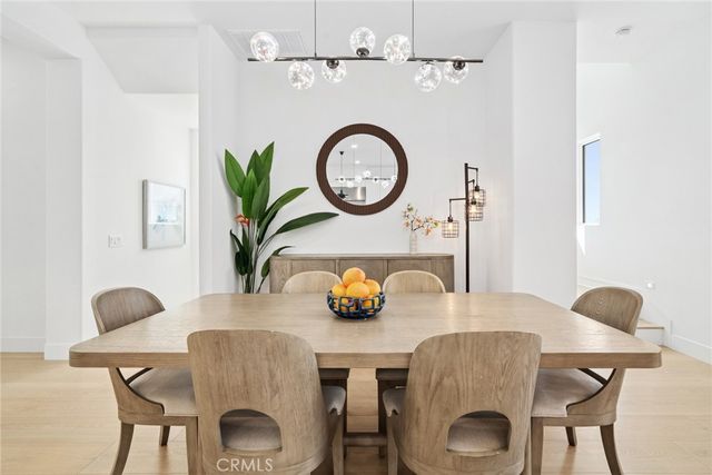 427 Flycatcher, Irvine, CA 92618