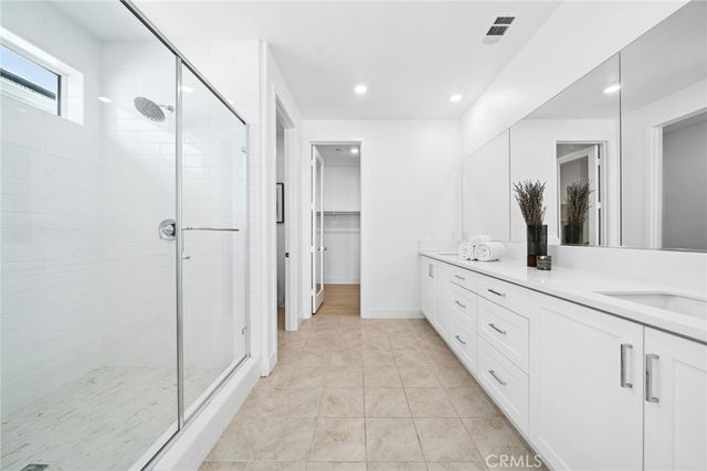 427 Flycatcher, Irvine, CA 92618