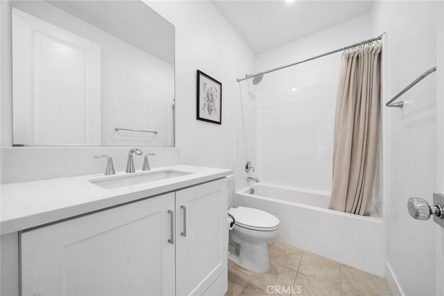 427 Flycatcher, Irvine, CA 92618
