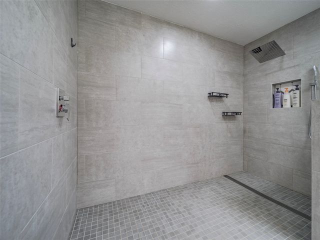 6650 Lovington Drive, Dallas, TX 75252