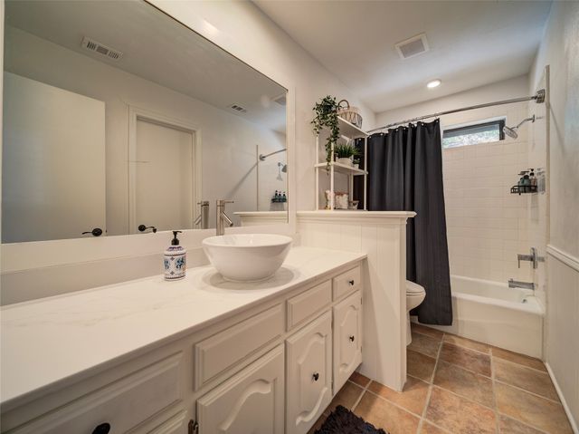 6650 Lovington Drive, Dallas, TX 75252