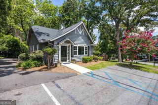 250 Crumps Park Avenue, Macon, GA 31204