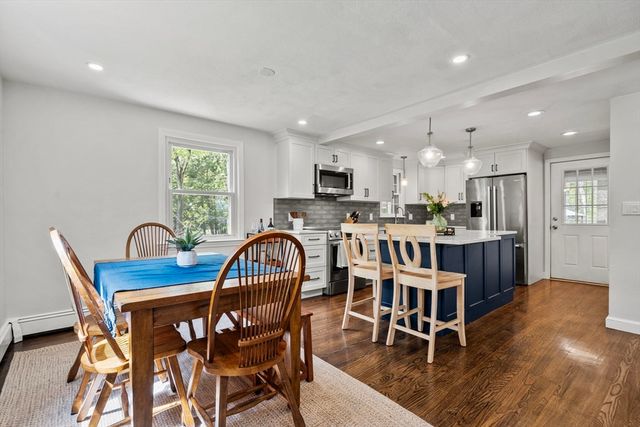 541 Flagg Hill Rd, Boxborough, MA 01719