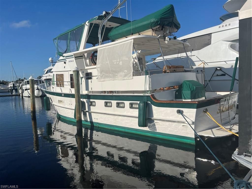 50' Boat Slip E-18 Gulf Harbour Marina, FORT MYERS, FL 33908 — photo 3