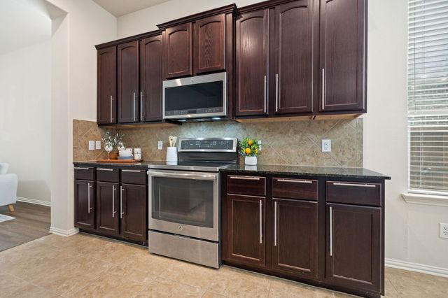 588 Louder Way, Fate, TX 75087