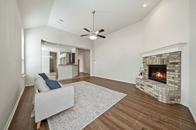 588 Louder Way, Fate, TX 75087