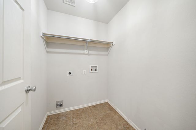 588 Louder Way, Fate, TX 75087