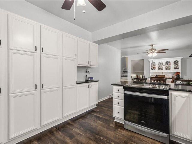 7073 W GILLESPIE BRIDGE RD, Columbia, MO 65203