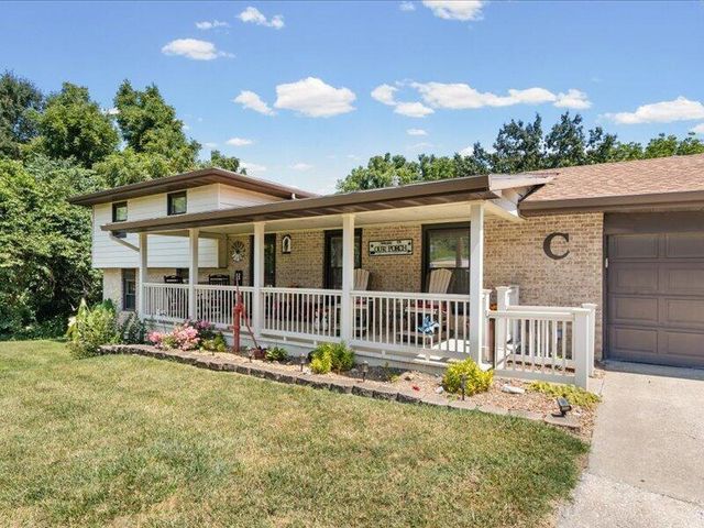 7073 W GILLESPIE BRIDGE RD, Columbia, MO 65203