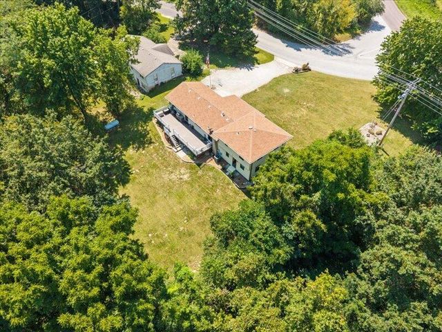 7073 W GILLESPIE BRIDGE RD, Columbia, MO 65203