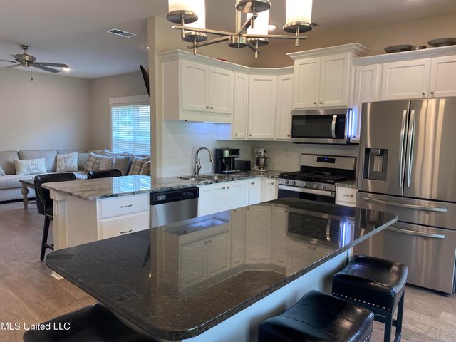 7414 Crosswinds Boulevard, Hernando, MS 38632