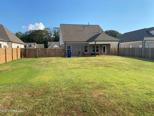 7414 Crosswinds Boulevard, Hernando, MS 38632