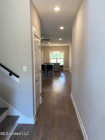 7414 Crosswinds Boulevard, Hernando, MS 38632