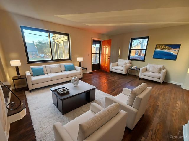 6024 Sunridge Drive, Cincinnati, OH 45224