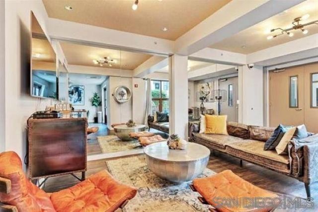 1150 J St 418, San Diego, CA 92101