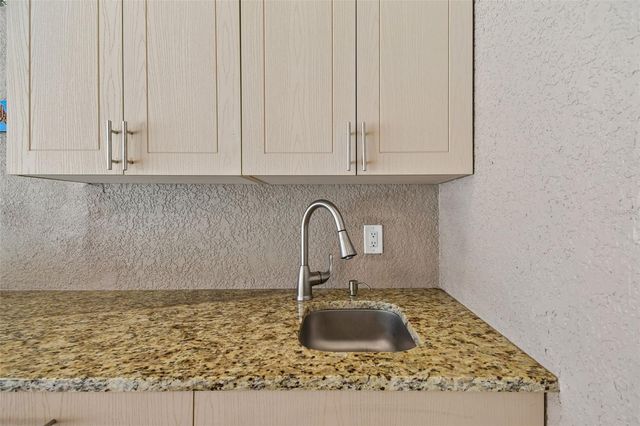 1489 ARBITUS CIRCLE, Oviedo, FL 32765