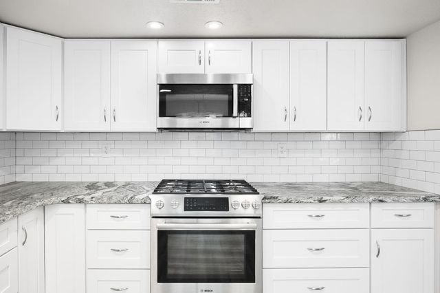 2626 Julie Ct, Cameron Park, CA 95682