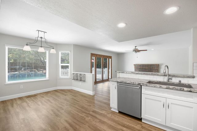 2626 Julie Ct, Cameron Park, CA 95682