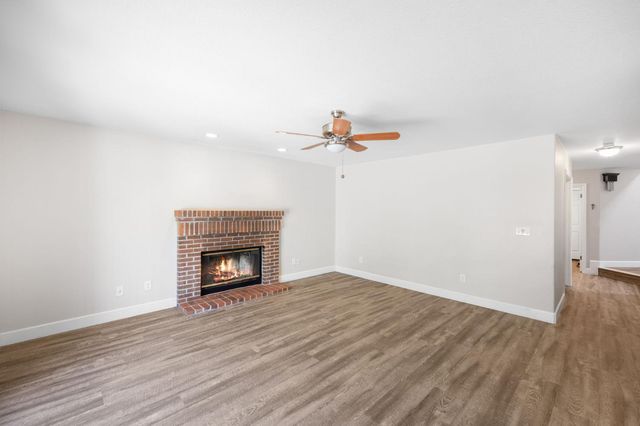 2626 Julie Ct, Cameron Park, CA 95682