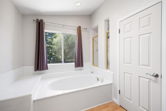 2626 Julie Ct, Cameron Park, CA 95682