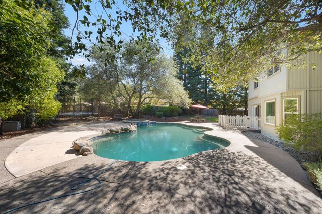 2626 Julie Ct, Cameron Park, CA 95682