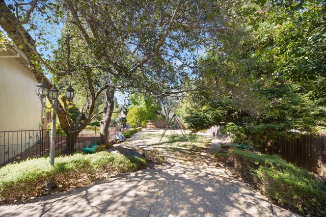 2626 Julie Ct, Cameron Park, CA 95682