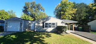1635 S Harris Rd, Ypsilanti, MI 48198