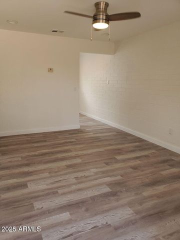 3232 N 66TH Street, Scottsdale, AZ 85251