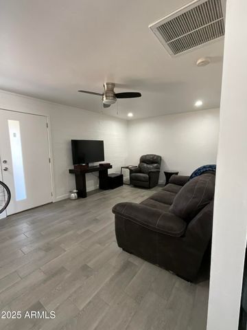 3232 N 66TH Street, Scottsdale, AZ 85251