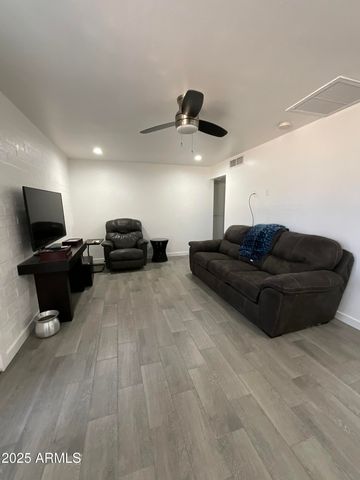 3232 N 66TH Street, Scottsdale, AZ 85251