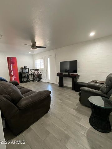 3232 N 66TH Street, Scottsdale, AZ 85251