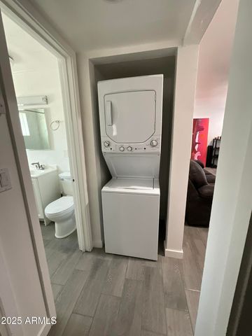 3232 N 66TH Street, Scottsdale, AZ 85251