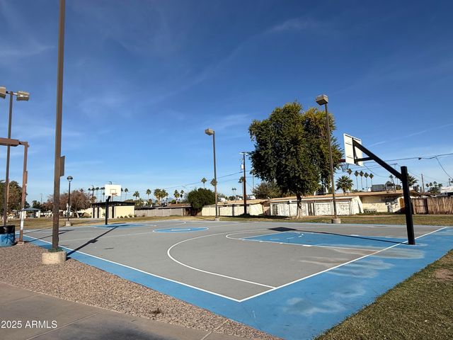 3232 N 66TH Street, Scottsdale, AZ 85251