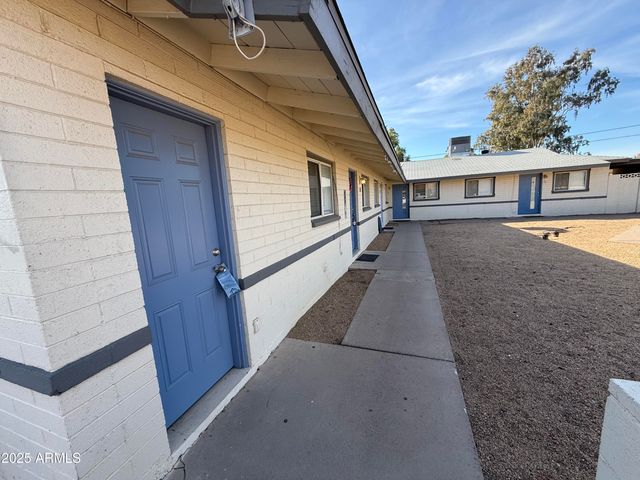 3232 N 66TH Street, Scottsdale, AZ 85251