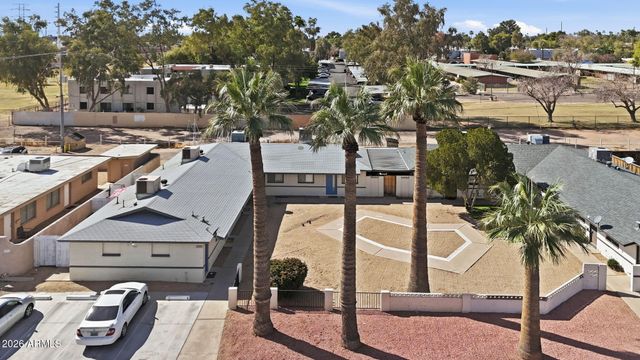 3232 N 66TH Street, Scottsdale, AZ 85251