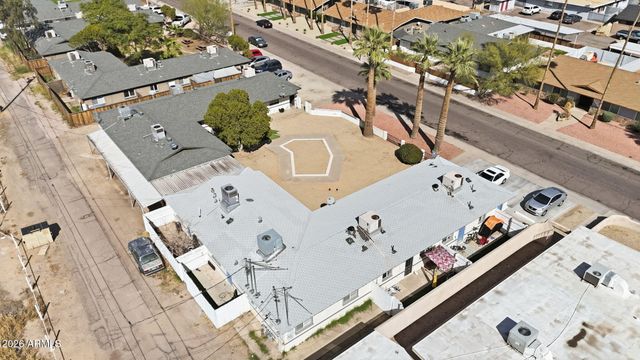 3232 N 66TH Street, Scottsdale, AZ 85251