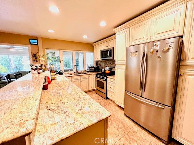 16410 Opimo Court, San Diego, CA 92128