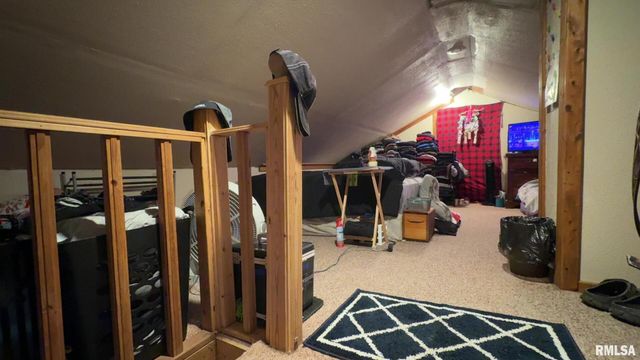 106 E NORTH Street, Sesser, IL 62884