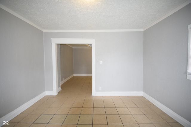 1040 Division Street, Indianapolis, IN 46221
