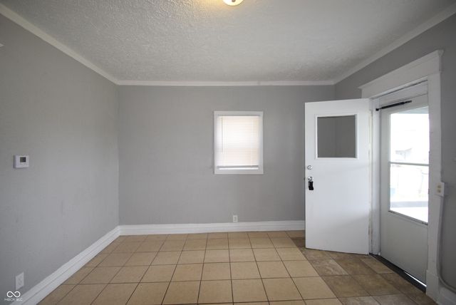 1040 Division Street, Indianapolis, IN 46221