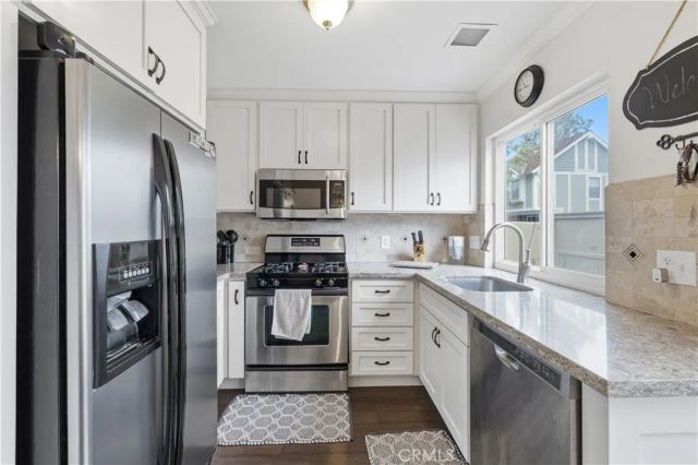 53 Thicket 38, Irvine, CA 92614