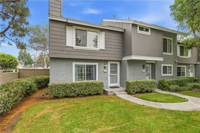 53 Thicket 38, Irvine, CA 92614