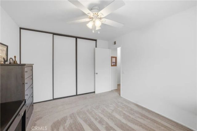 53 Thicket 38, Irvine, CA 92614