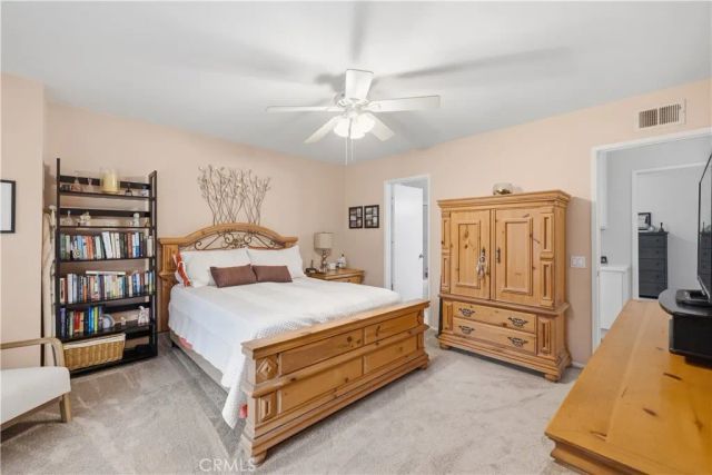 53 Thicket 38, Irvine, CA 92614